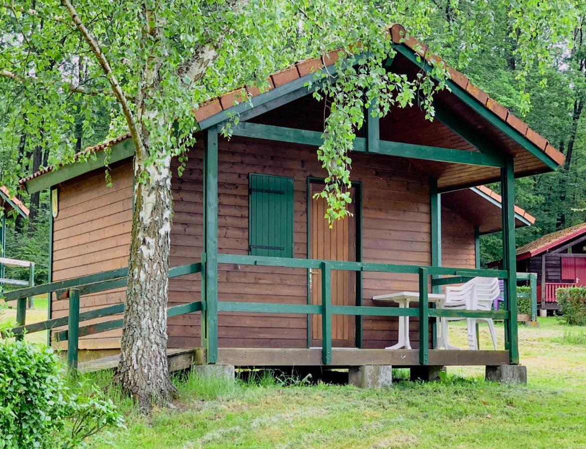 Camping Les Vosges Du Nord Oberbronn Eksteriør billede